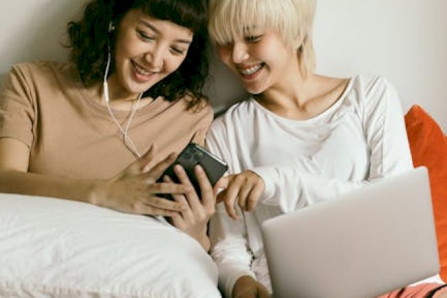 Best Netflix LGBTQ Movies 2025