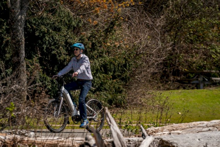 Alice in Borderland Season 3 Review